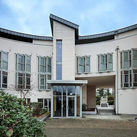 Apartament Robin Hill *